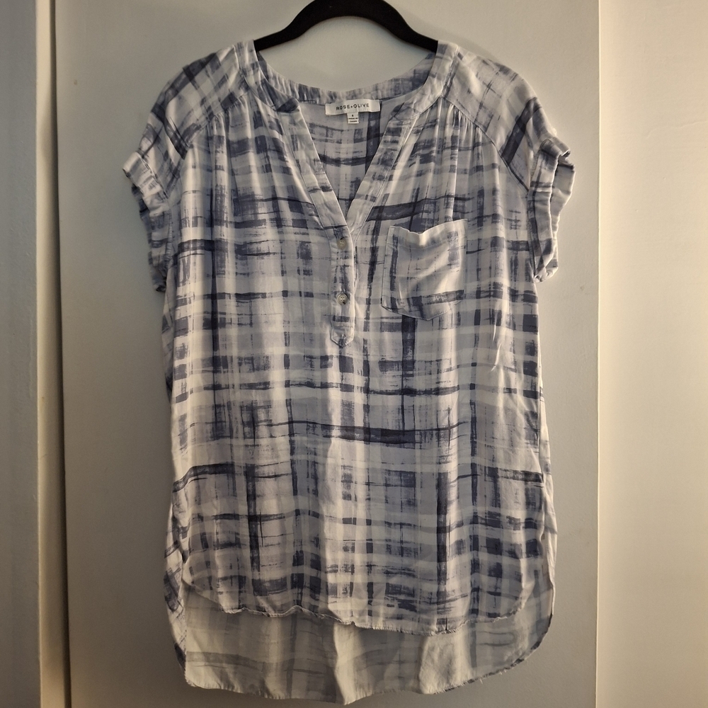 Rose & Olive Women's Blue and White Polo Blouse Relaxed Fit